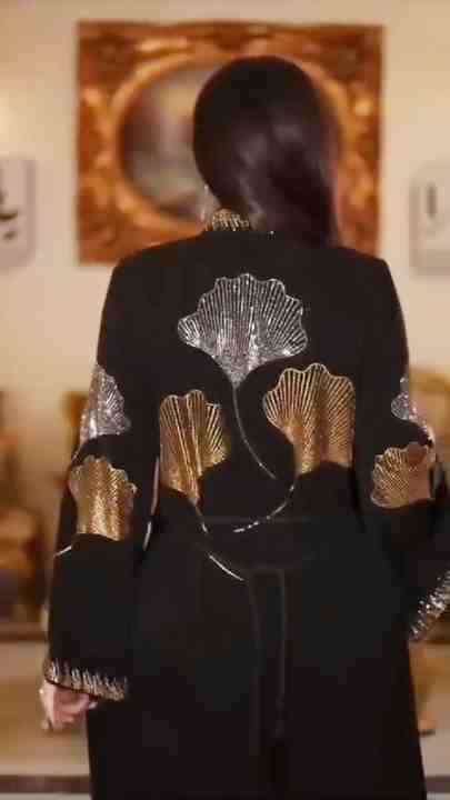 Elegant black abaya