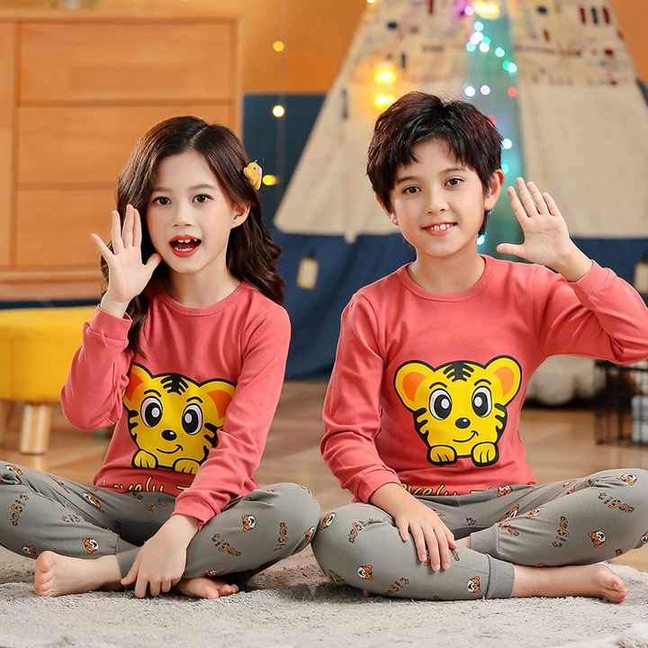 Cartoon pajamas for girls
