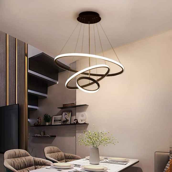 ديكور فاخر دائري متدلي لغرفة المعيشة 3 حلقات . Luxury Decor Round Pendant Light for Living Room 3