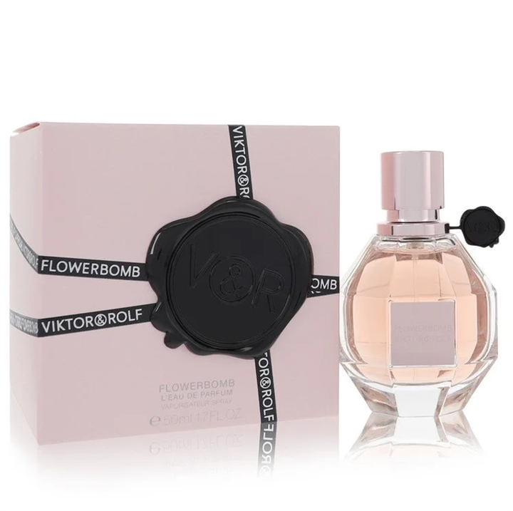 A new refreshing women's perfume