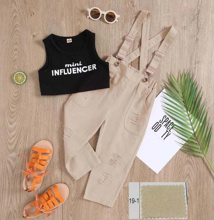 Elegant girls' suit with pants