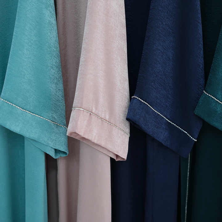 عباية ملونة ماسية