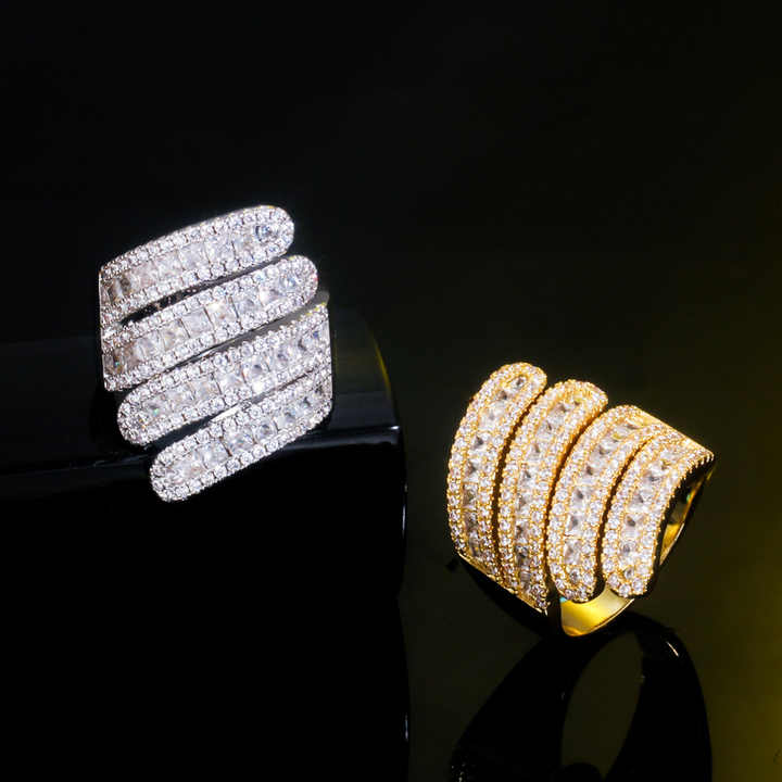 الذهب والفضة مرصع بالزركونيا - Luxury Dubai Gold Silver Color Cubic Zirconia