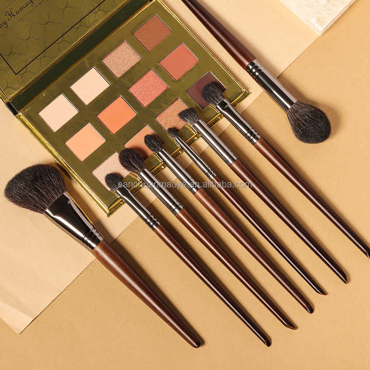 مجموعة فرش مكياج