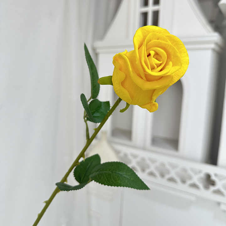 Layers High Quality Mini Rose Plastic