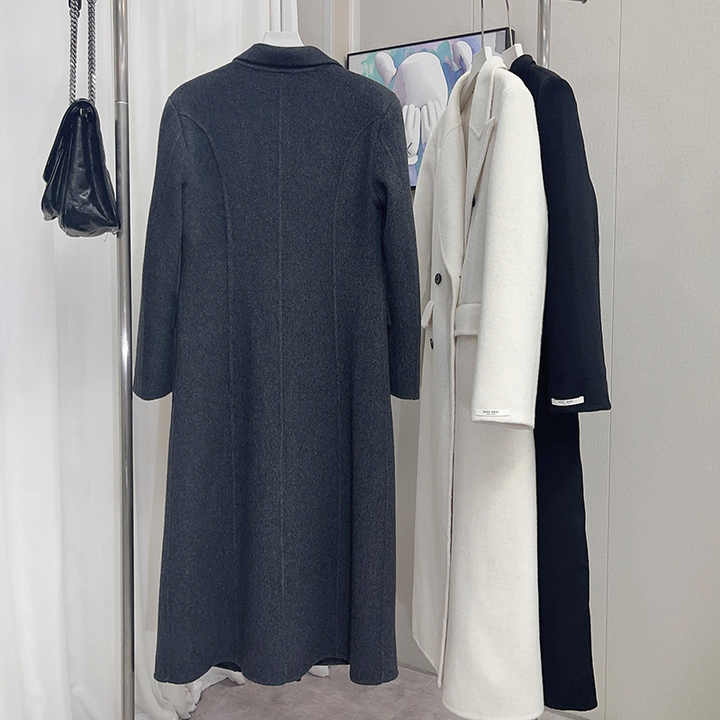 Women's long wool coat