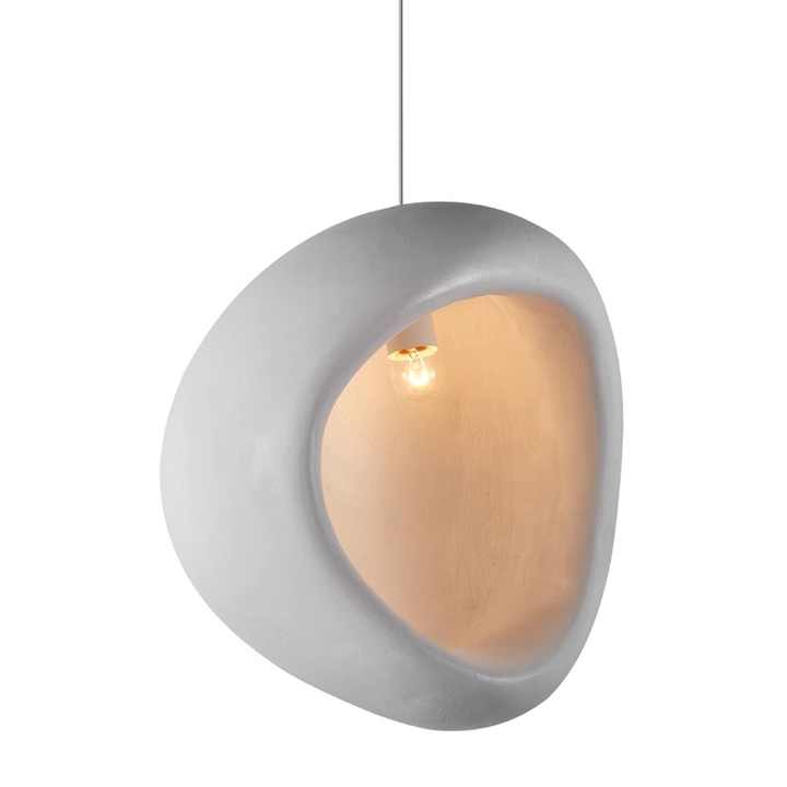 مصباح معلق في الطابق