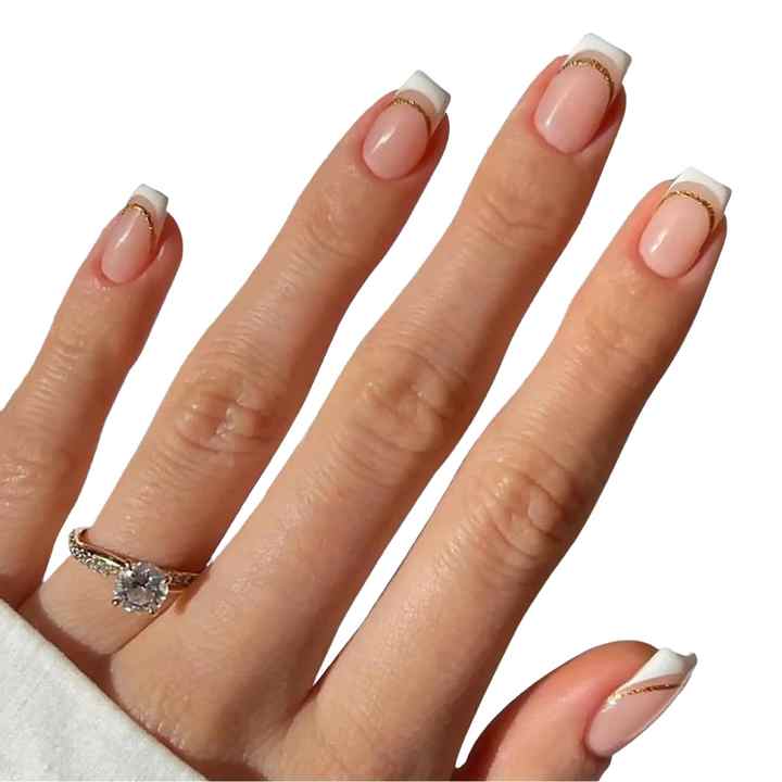 اظافر يد اكريلك طويله