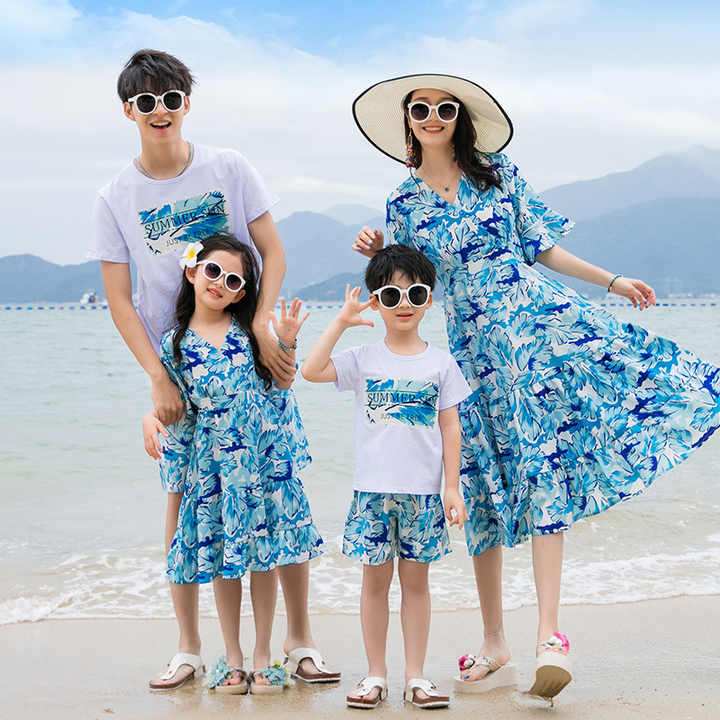 Matching Outfits for Family Holiday
