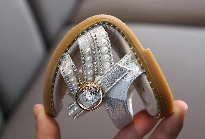 Girls' pearl sandals