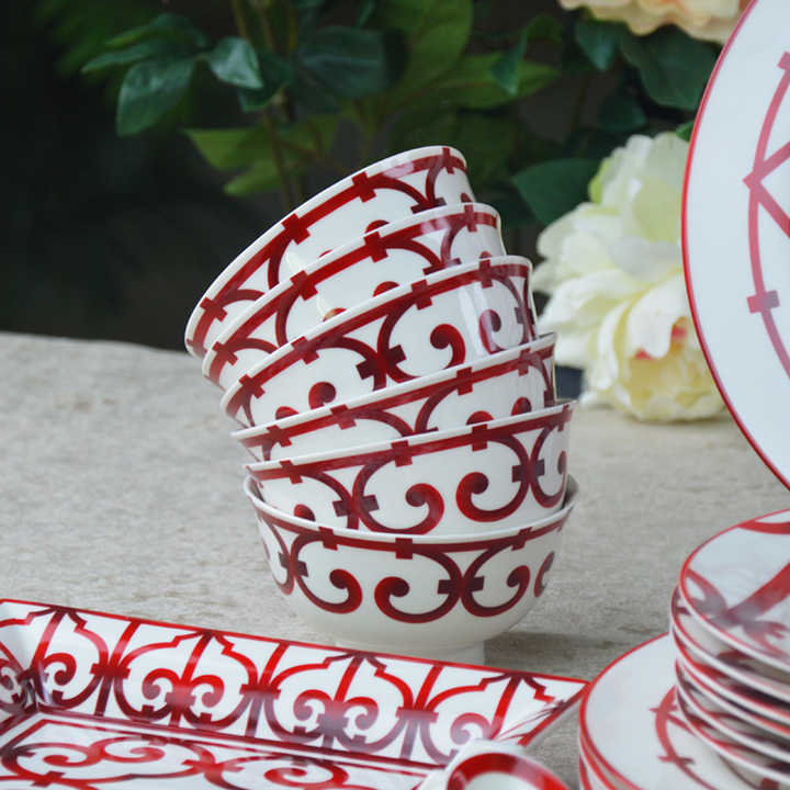 طقم عتيق من 6 أشخاص بتصميم أحمر Piece Red Design Flatware Set with Custom Logo