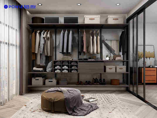 Clothes storage