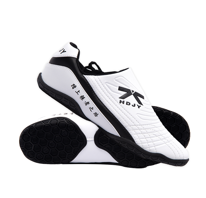 lightweight sneakers