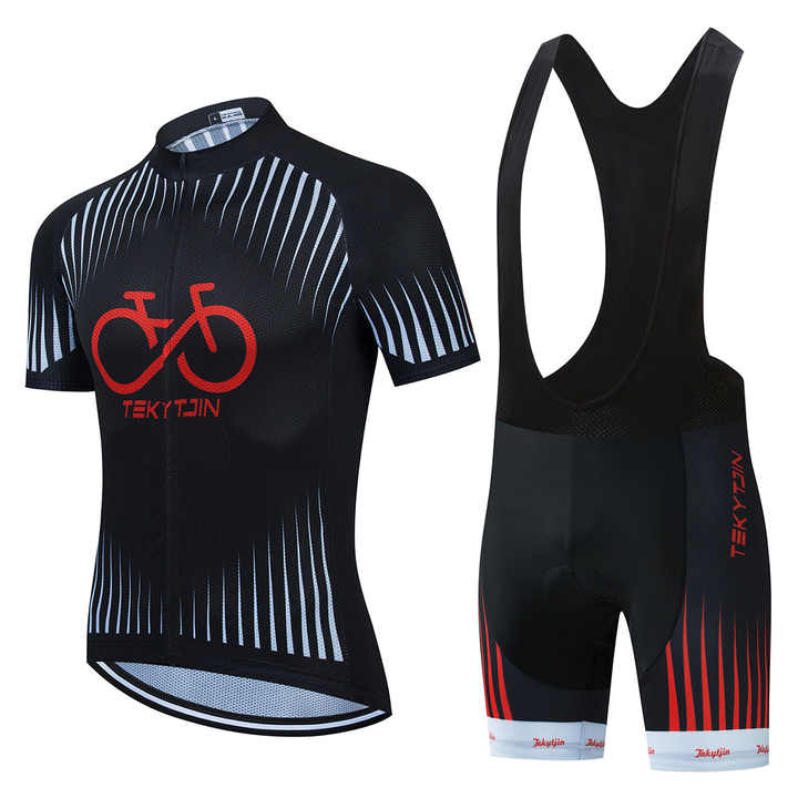 short-sleeved clothing