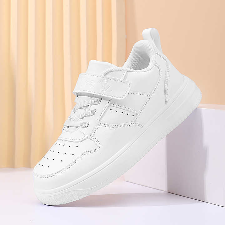 حذاء رياضي أبيض عصري للأطفال للركض حذاء . Fashionable White Kids Running Shoes Lightweight
