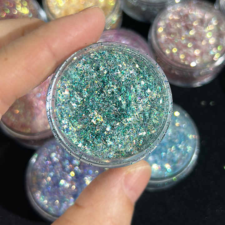 Multi-chrome eyeshadow in rainbow candy glitter colors