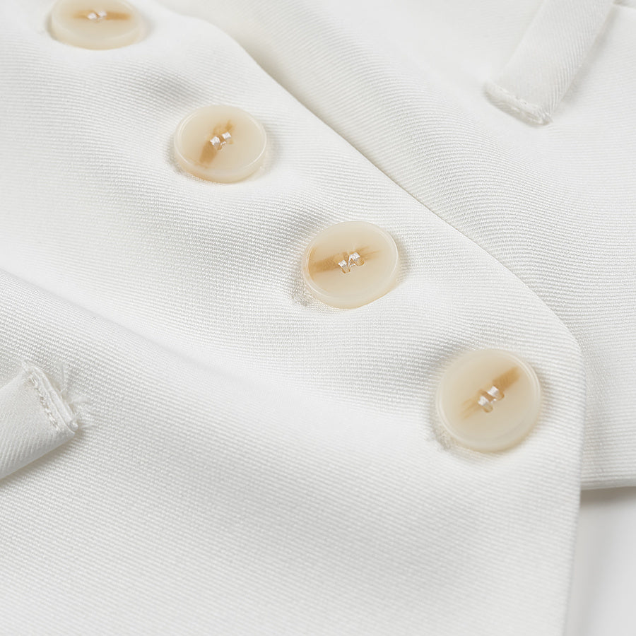 suit pants sleeveless jacket