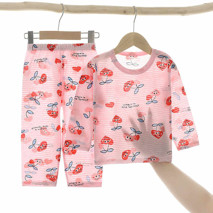 Children's sleep suits
