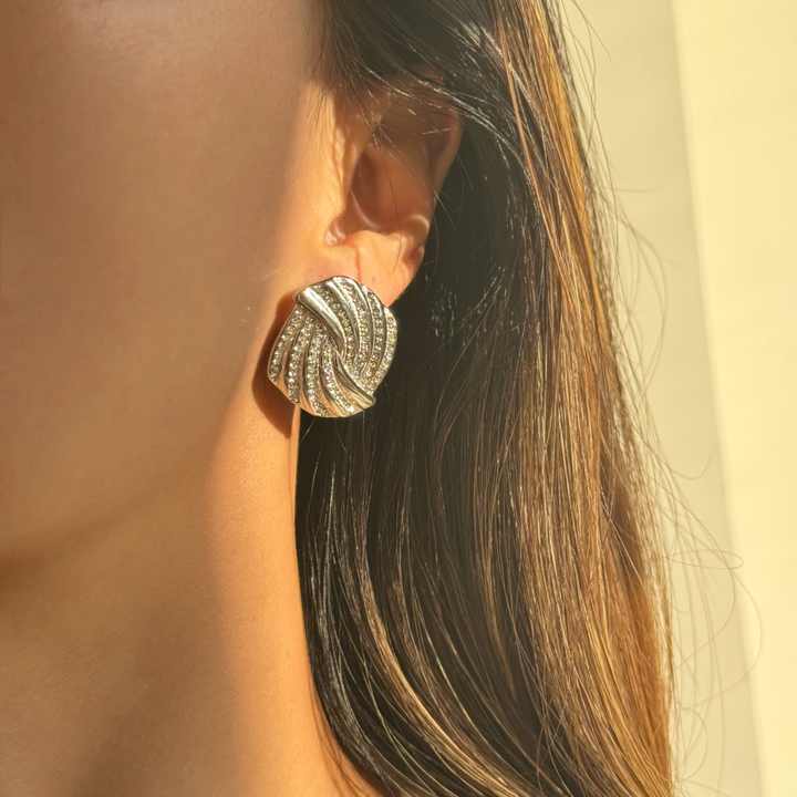 مجوهرات أزياء نسائية