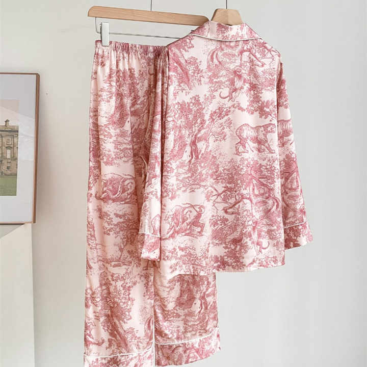 بيجامة نوم نسائية كم طويل