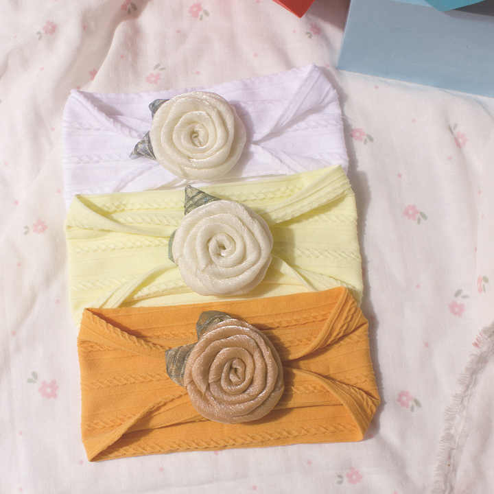 اطواق شعر صغيره