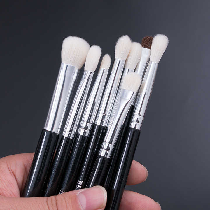 فرش مكياج - makeup brushes