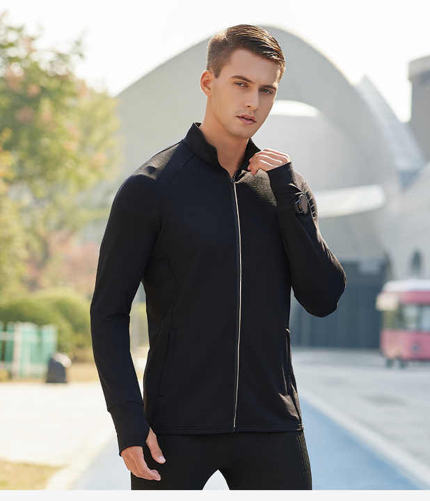 Quick-drying sports shirt