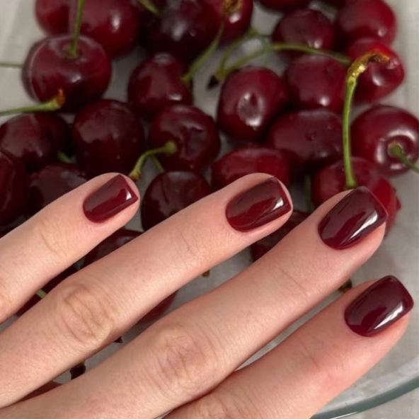 Short Round nails