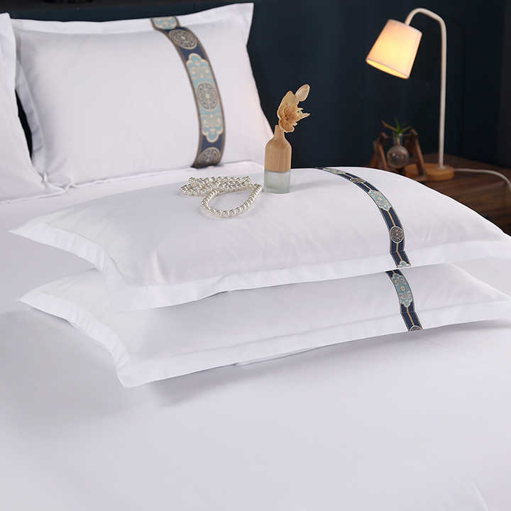 طقم غطاء لحاف عالي الجودة للفنادق من القطن . High Quality Hotel Cotton Custom Duvet Cover Set 60s