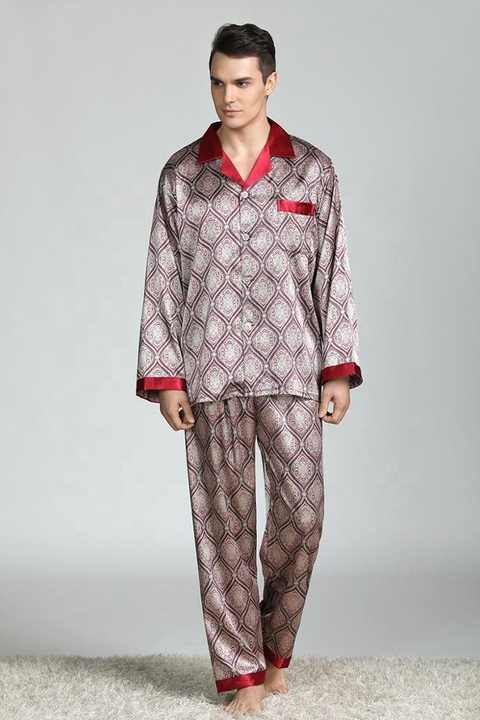Men's long-sleeved sleepwear