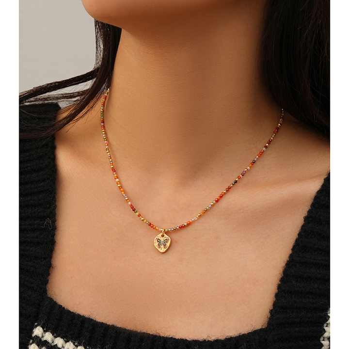 قلادات نسائيه