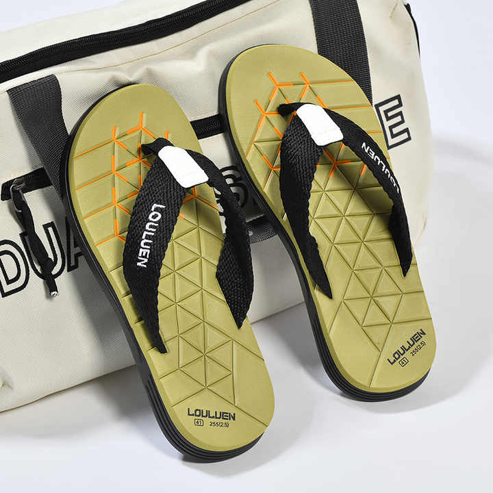 Men's sandals and slippers