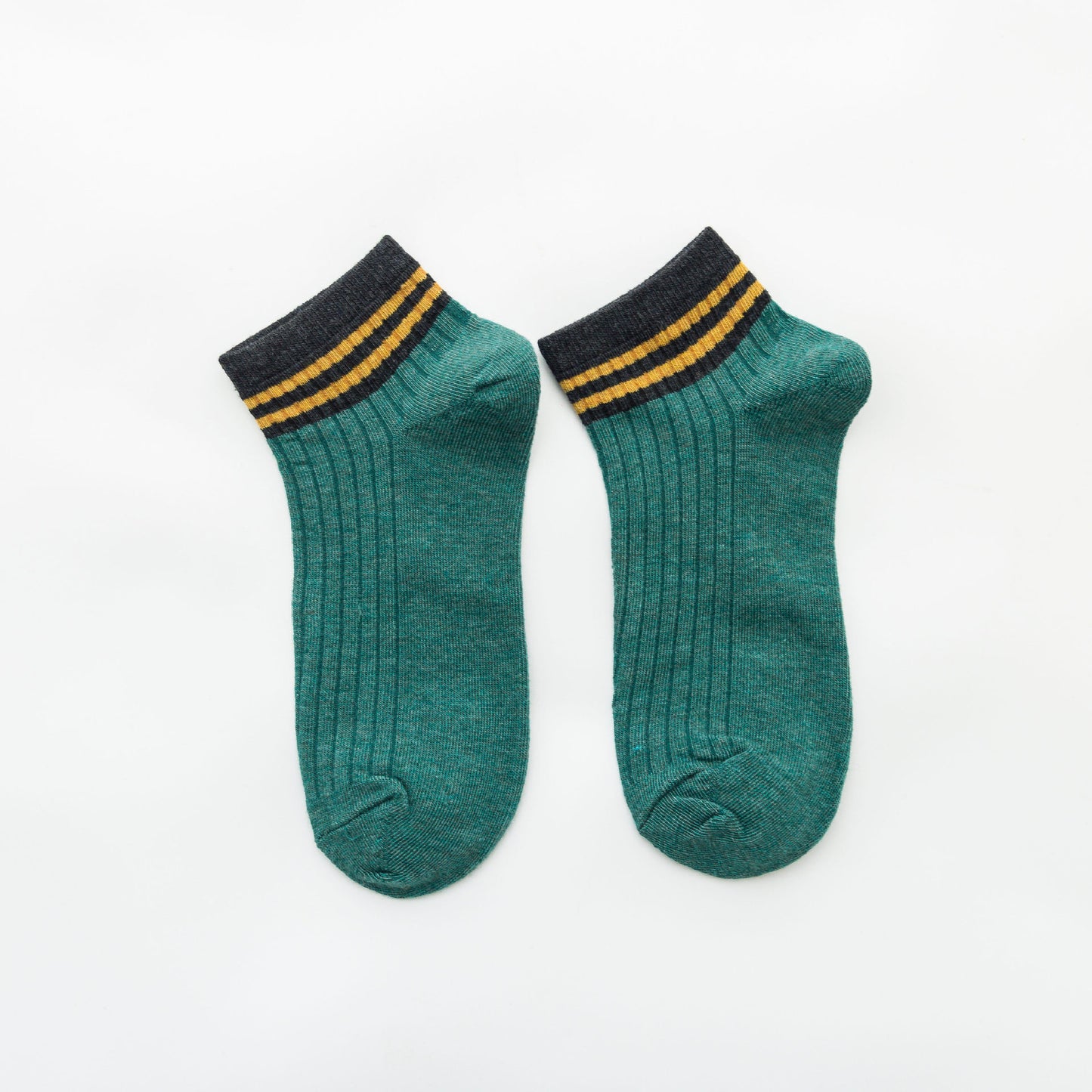 جوارب نسائية للربيع والصيف