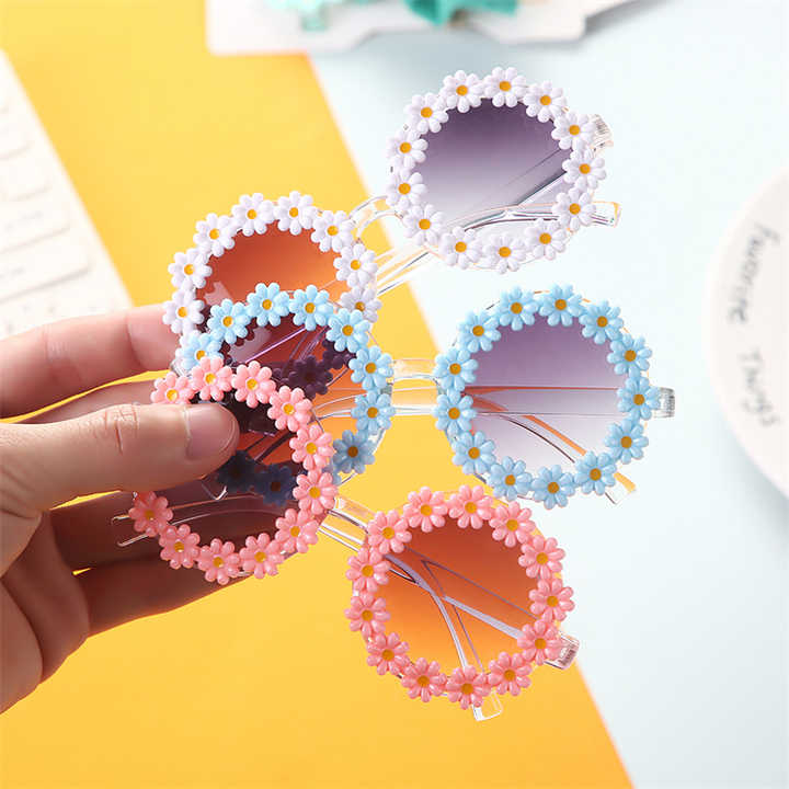 Hair accessories with glasses for girls