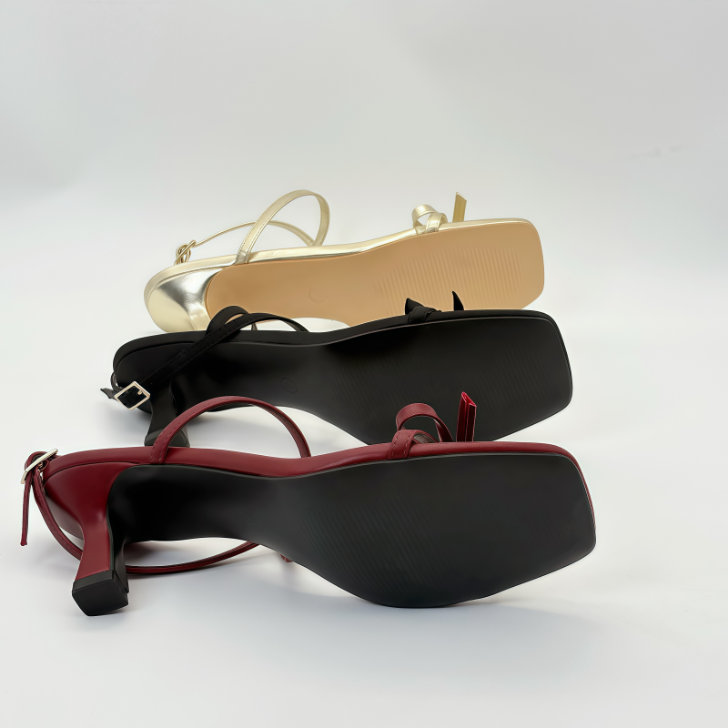 كعب نسائي عالي جوده