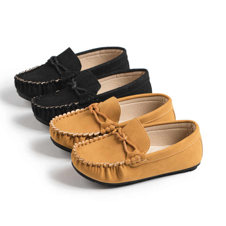 New spring and autumn shoes for boys