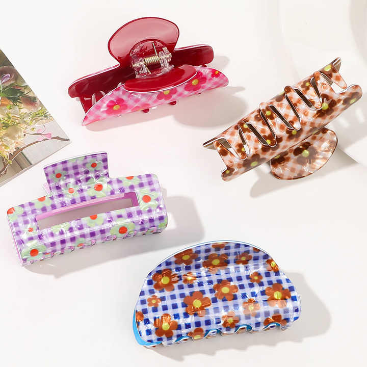 مشابك شعر أنثوي -