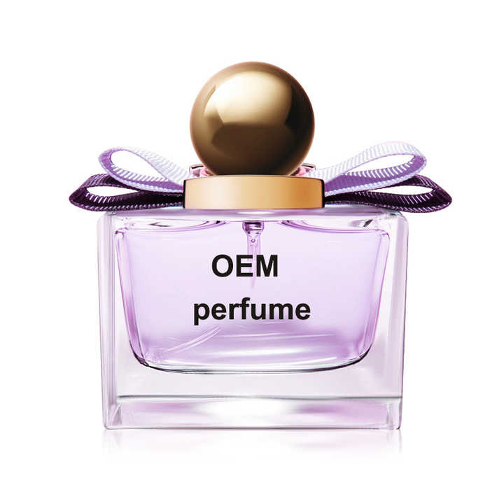 Long-lasting oud perfume