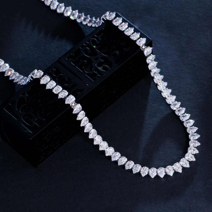 قلادات نسائيه