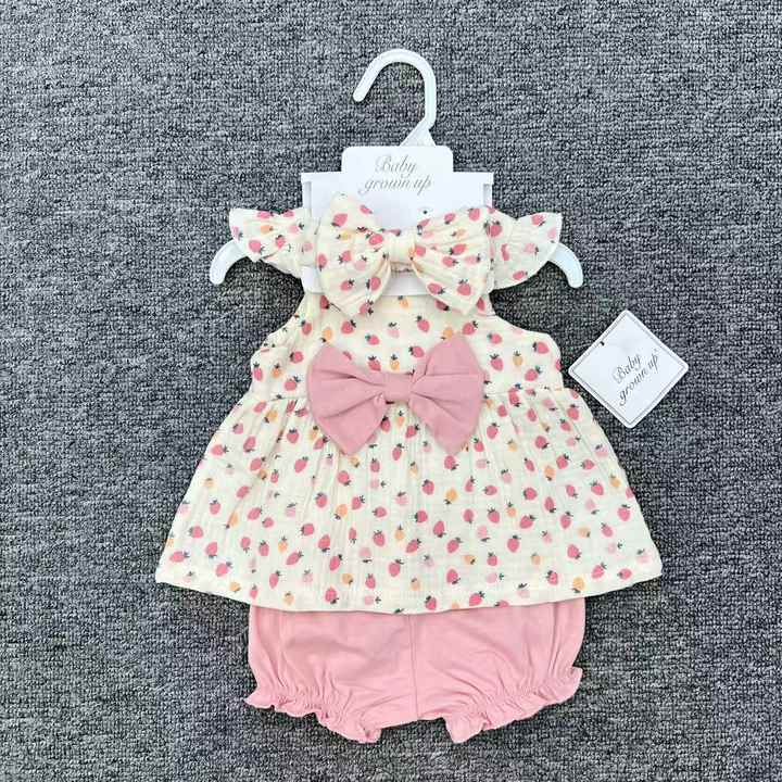 طقم 3 ملابس أطفال صيفية 3-piece summer baby clothes set