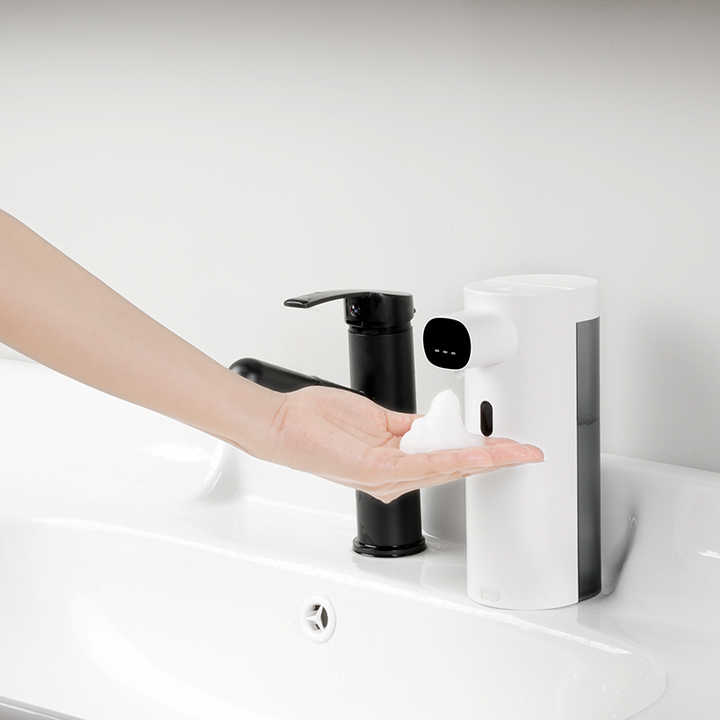 Miscellaneous supplies soap dispenser
