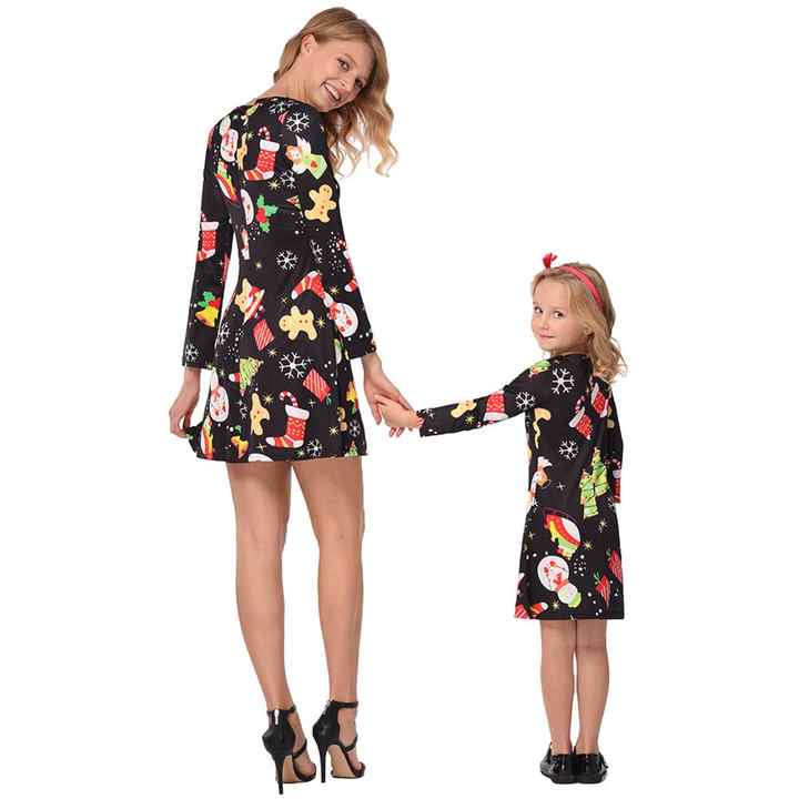 Mother and daughter set