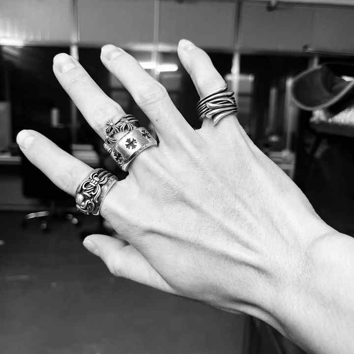Men's rings
