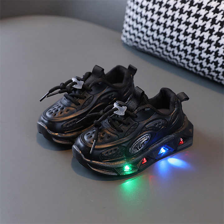 Boys' Sneakers, Toddler Kids' Breathable LED Light Sneakers