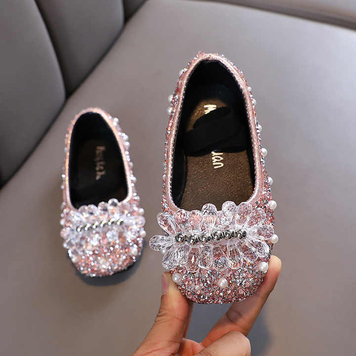 girls flat shoes