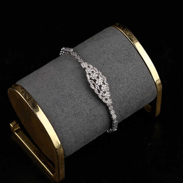 Luxury women's jewelry collection