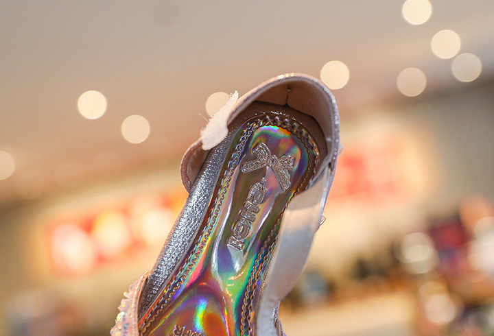 stylish children's shoes