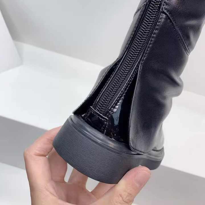 أحذية شتوية للبنات