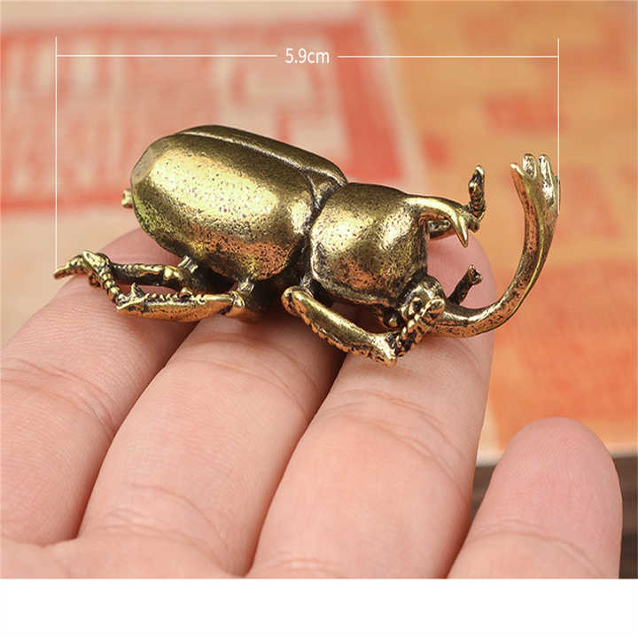 Animal Accessories - Insect Statue