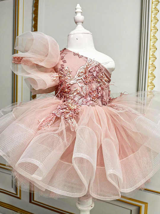 فستان بنات قصيرة مزينة بالزهور